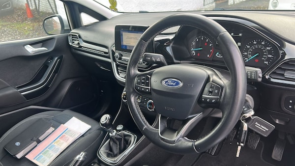 Used Ford Fiesta 2018 for sale - 76327996: Photo 12