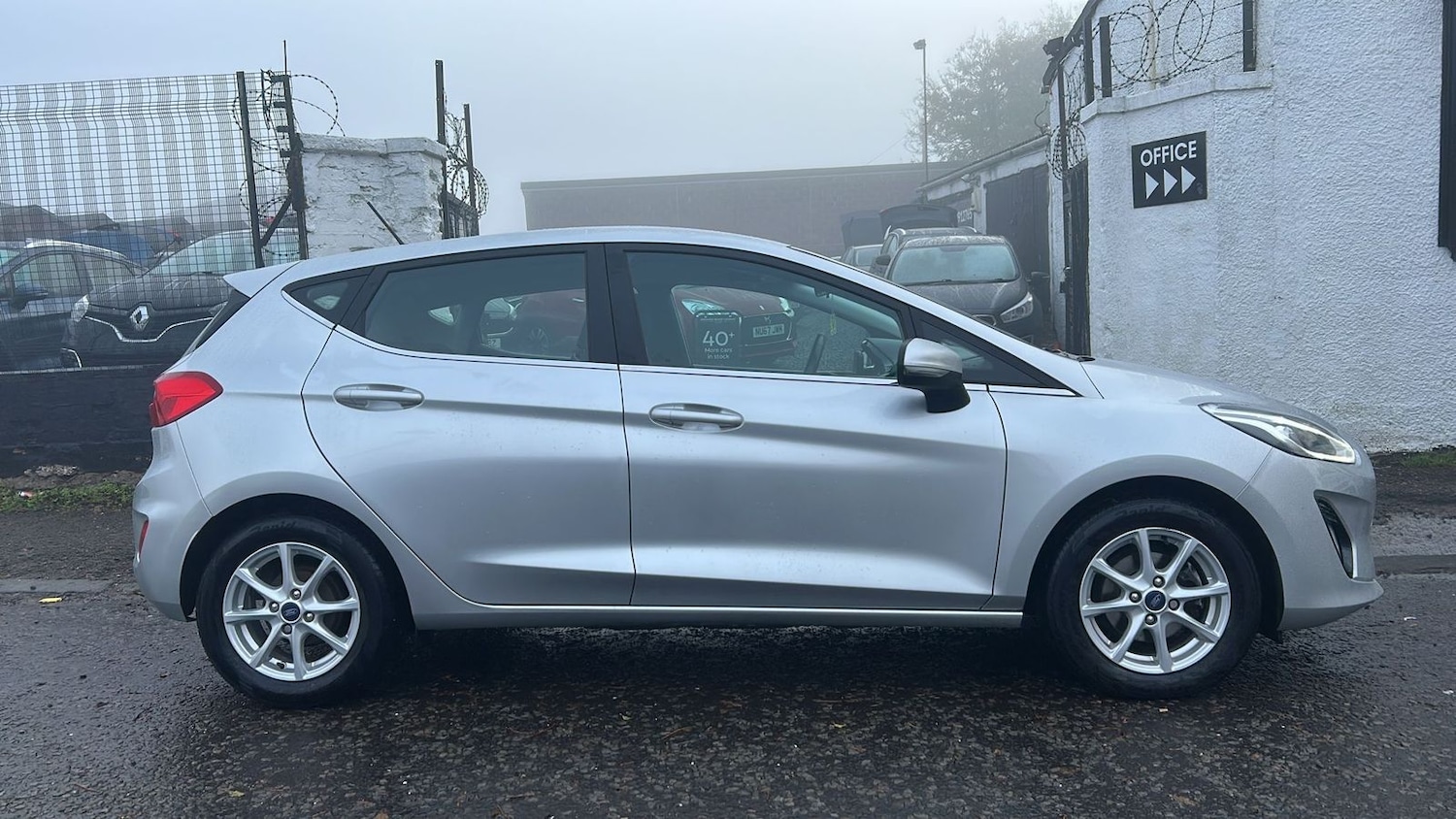 Used Ford Fiesta 2018 for sale - 76327996: Photo 3
