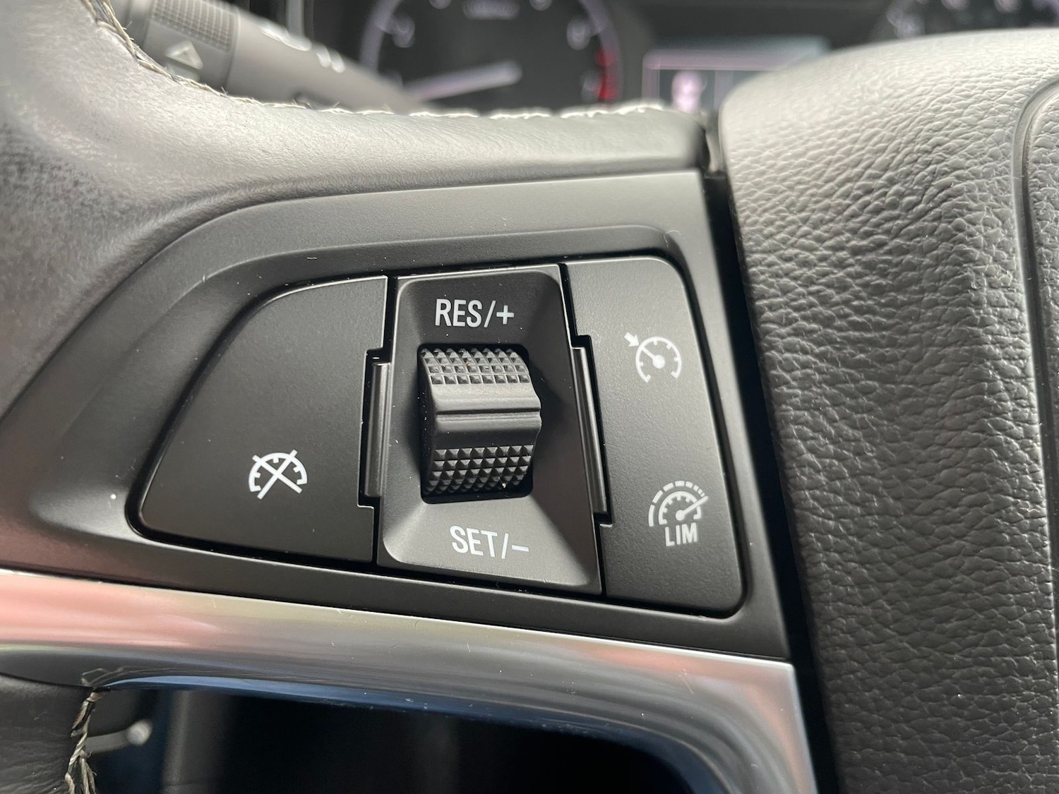 Used Vauxhall Mokka X 2018 for sale - 76851283: Photo 18