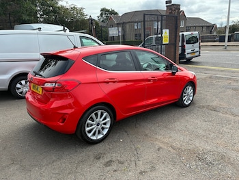 Used Ford Fiesta 2018 for sale - 79547963: Photo