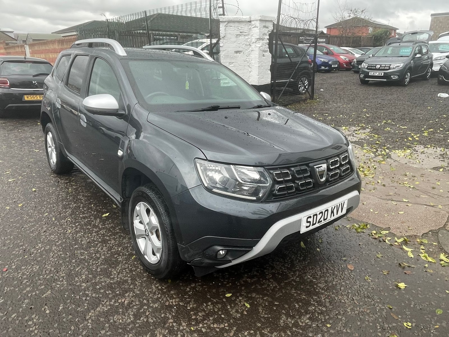 Used Dacia Duster 2020 for sale - 76154576: Photo 1