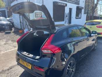 Used Volvo V40 2017 for sale - 73523761: Photo