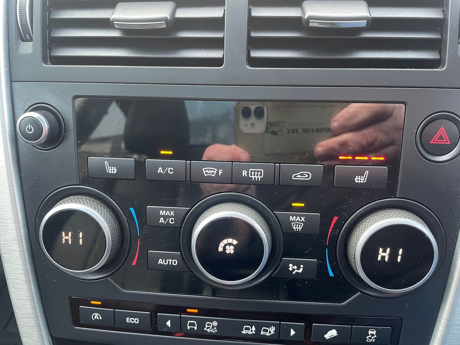 Used Land Rover Discovery Sport 2016 for sale - 77145911: Photo 16