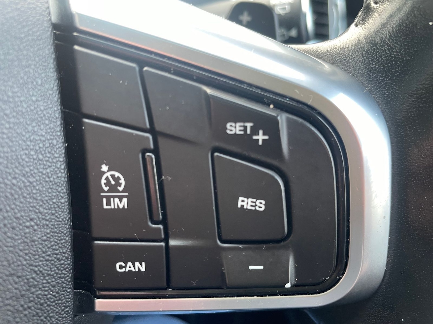 Used Land Rover Discovery Sport 2016 for sale - 77145911: Photo 21