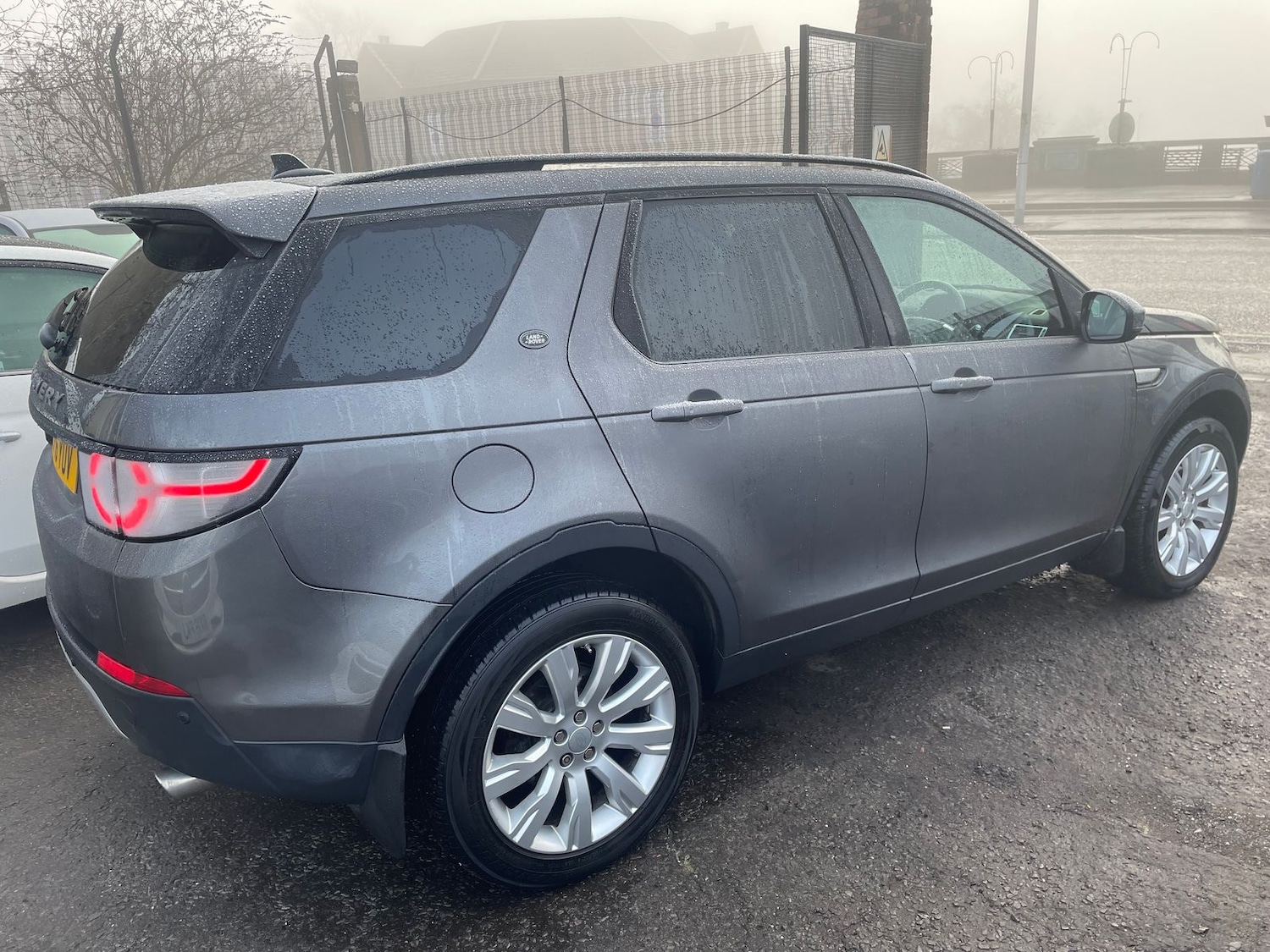 Used Land Rover Discovery Sport 2016 for sale - 77145911: Photo 3