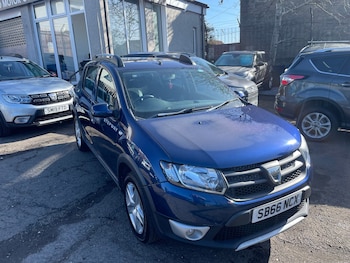 Used Dacia Sandero Stepway 2016 for sale - 78236028: Photo