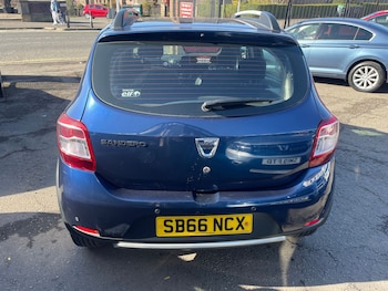 Used Dacia Sandero Stepway 2016 for sale - 78236028: Photo