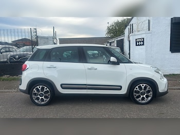 Used Fiat 500L 2015 for sale - 76229373: Photo 3