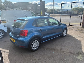 Used Volkswagen Polo 2016 for sale - 79868612: Photo