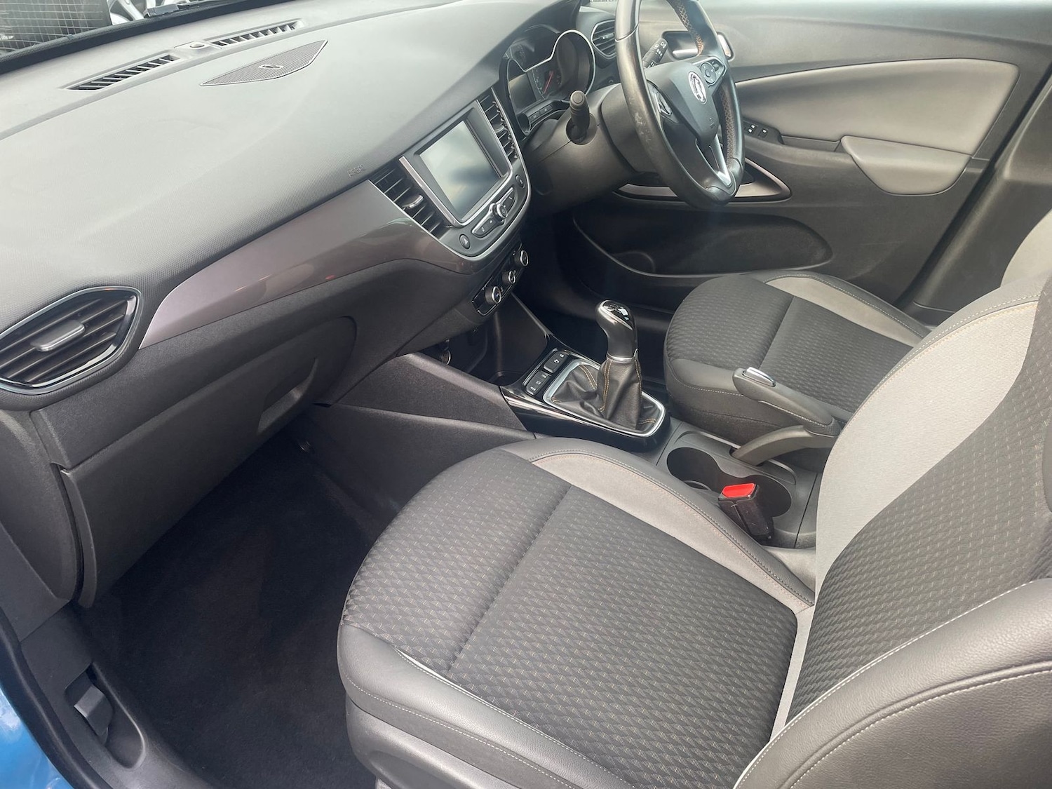 Used Vauxhall Crossland X 2018 for sale - 77224116: Photo 8