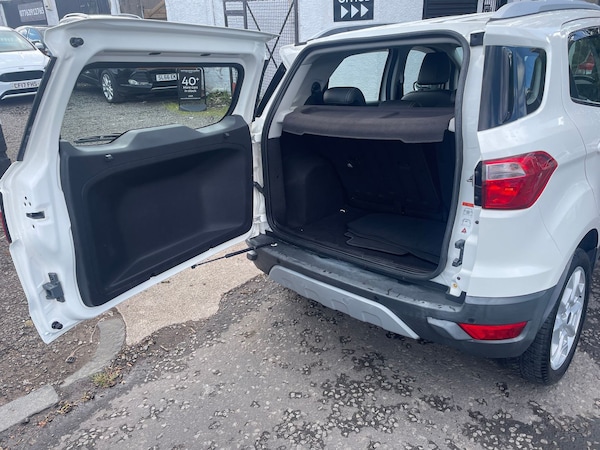 Used Ford Ecosport 2017 for sale - 75522299: Photo 11