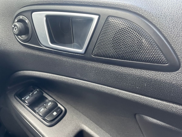 Used Ford Ecosport 2017 for sale - 75522299: Photo 19