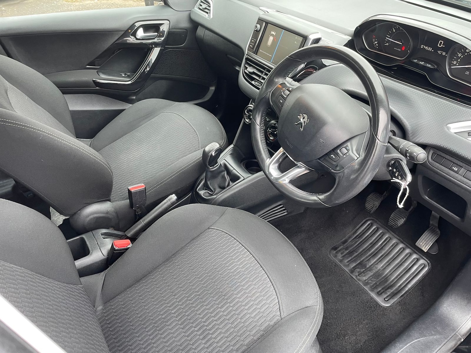 Used Peugeot 208 2018 for sale - 78179049: Photo 13