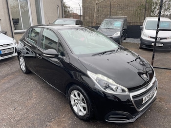 Used Peugeot 208 2018 for sale - 78179049: Photo