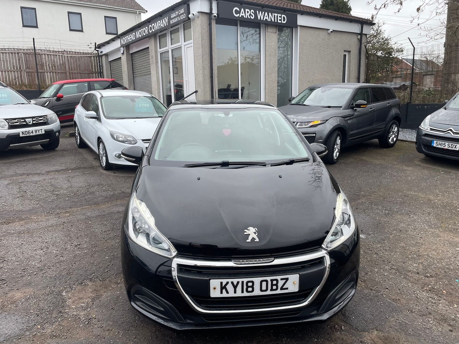 Used Peugeot 208 2018 for sale - 78179049: Photo 2