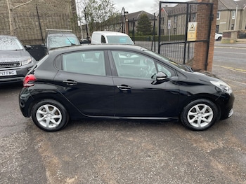 Used Peugeot 208 2018 for sale - 78179049: Photo