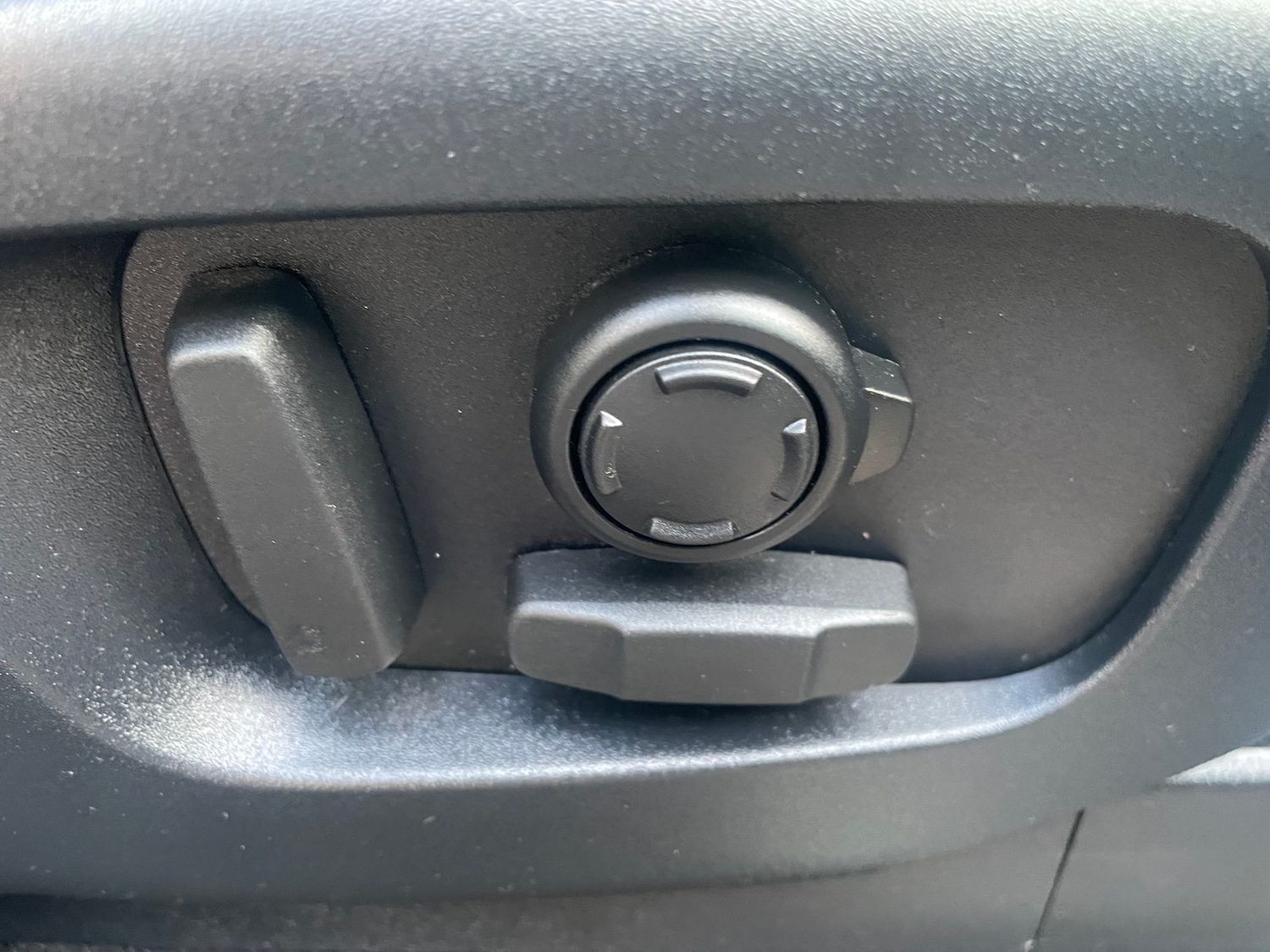 Used Land Rover Discovery 2017 for sale - 78150024: Photo 17