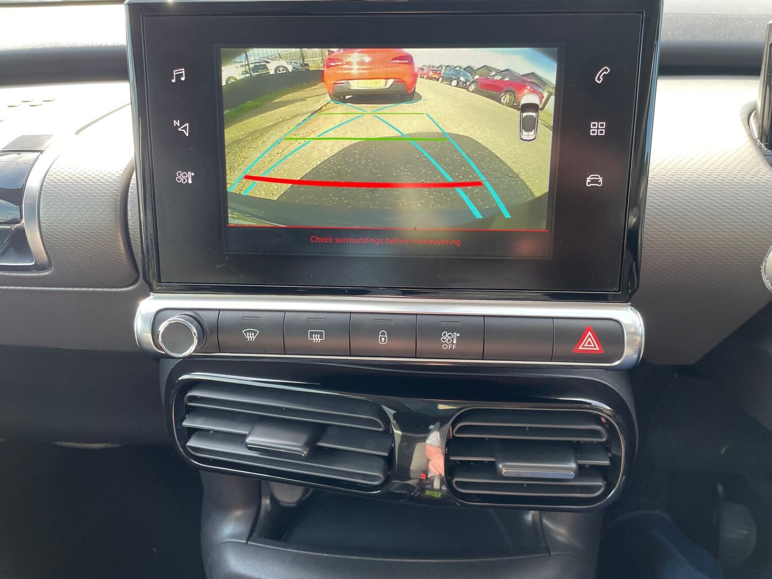 Used Citroen C4 Cactus 2018 for sale - 75943477: Photo 16