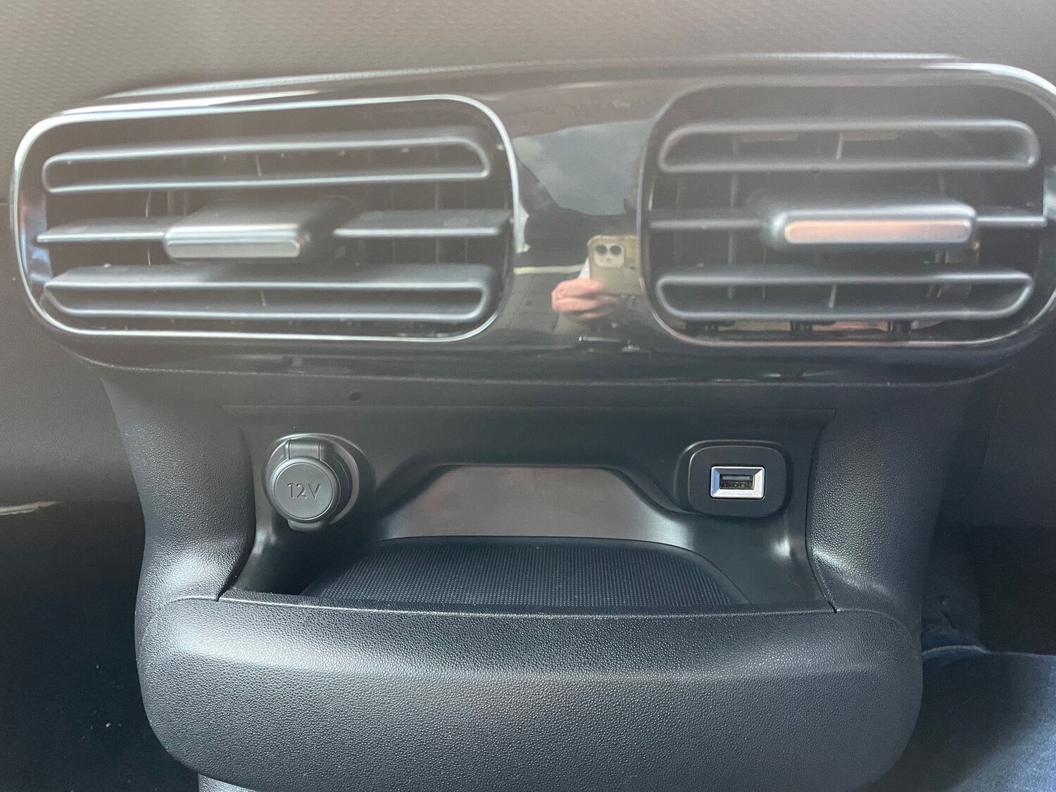 Used Citroen C4 Cactus 2018 for sale - 75943477: Photo 17