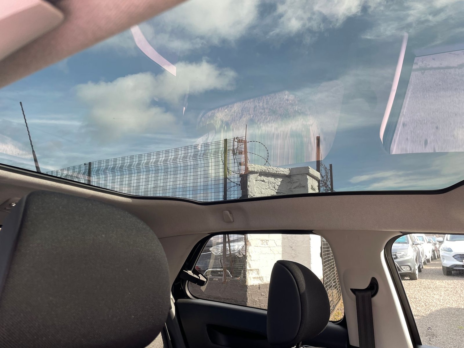 Used Citroen C4 Cactus 2018 for sale - 75943477: Photo 22