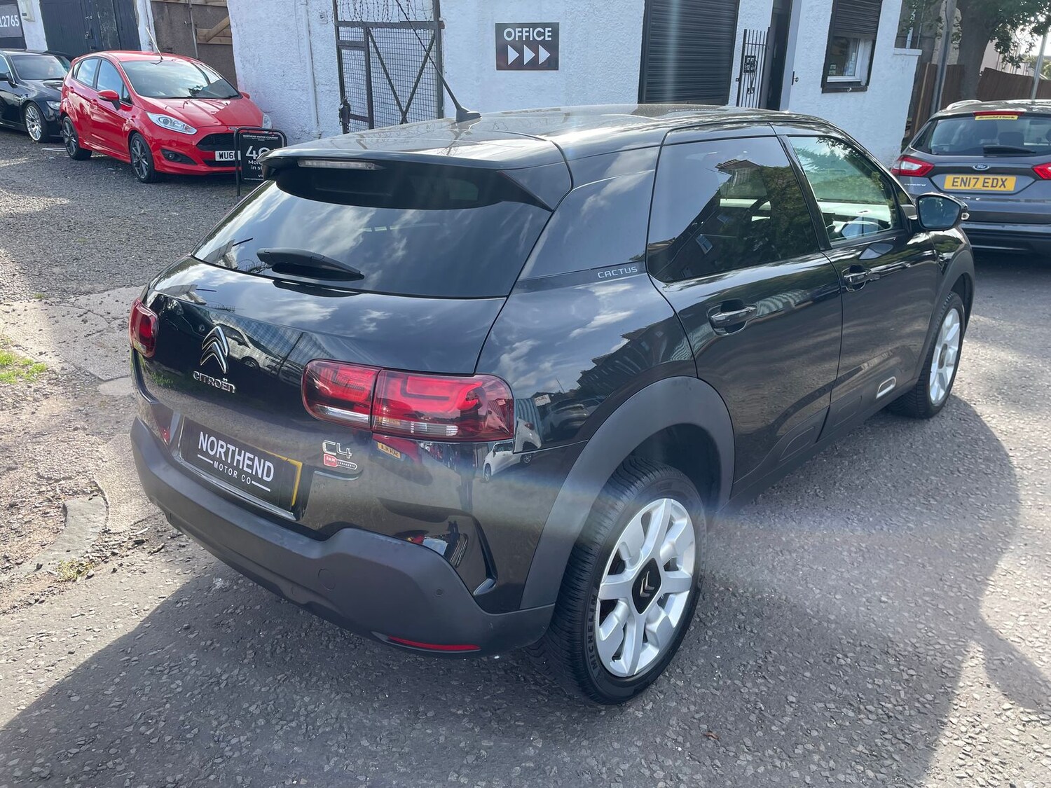 Used Citroen C4 Cactus 2018 for sale - 75943477: Photo 3