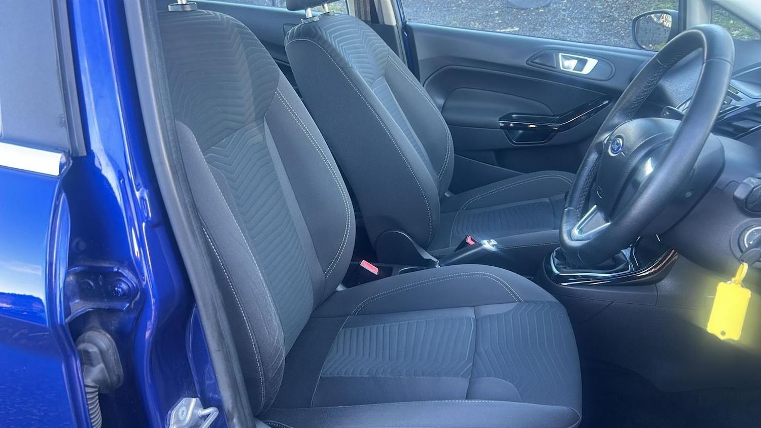 Used Ford Fiesta 2015 for sale - 76350695: Photo 13