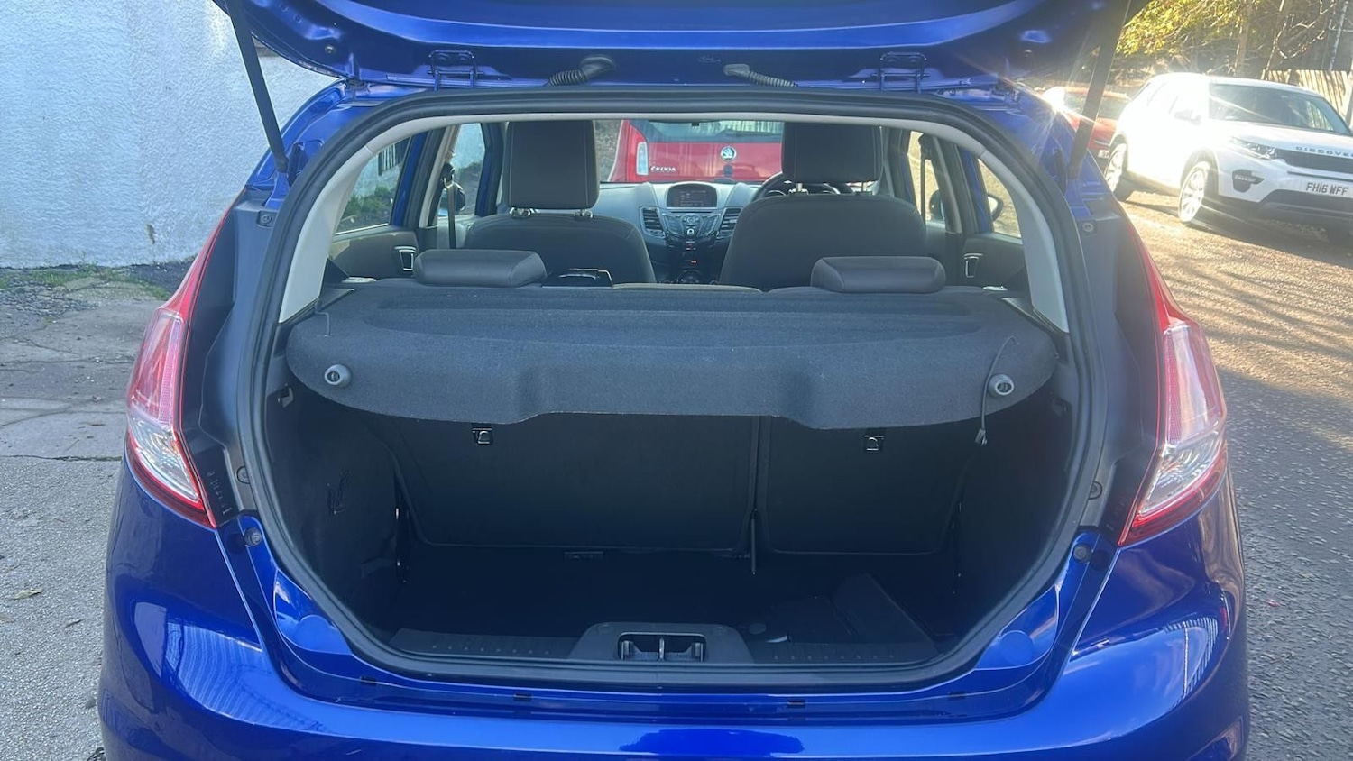 Used Ford Fiesta 2015 for sale - 76350695: Photo 9
