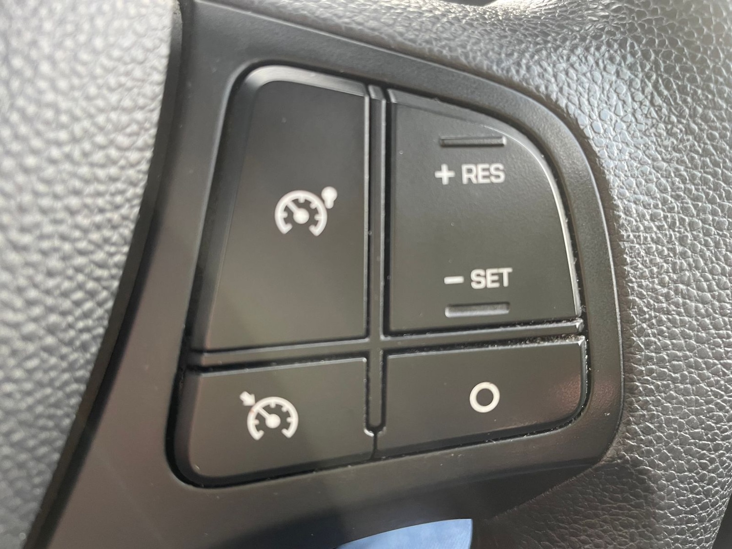 Used Hyundai i10 2015 for sale - 76361700: Photo 18