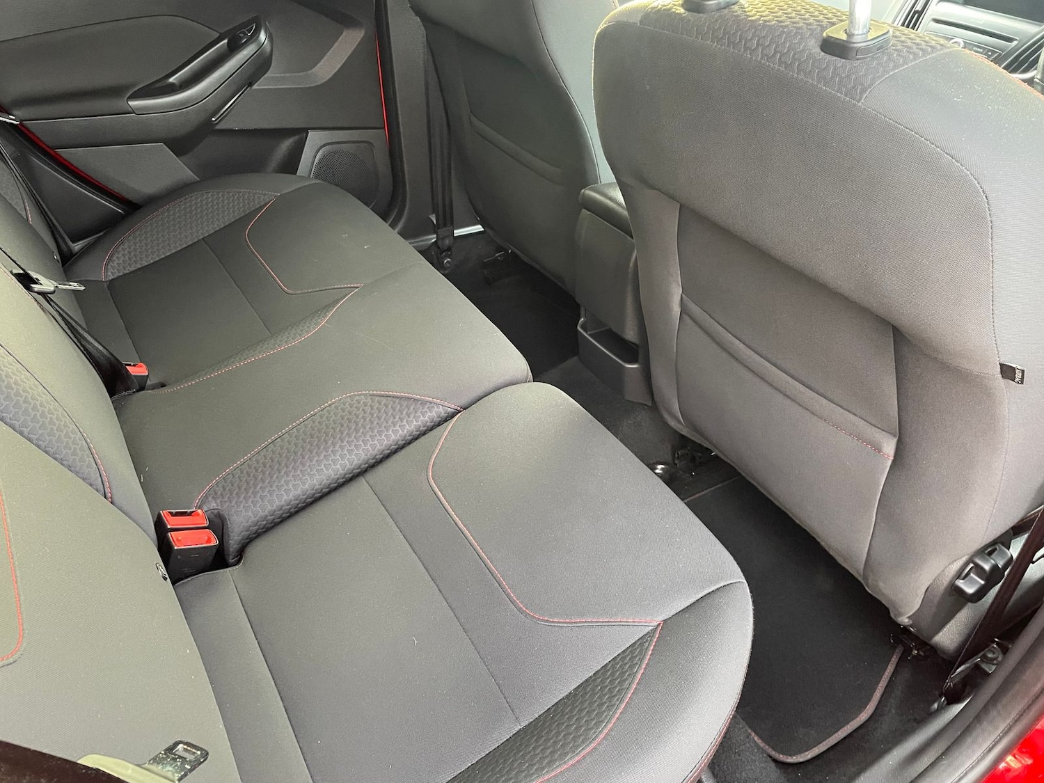 Used Ford Focus 2018 for sale - 76842227: Photo 12