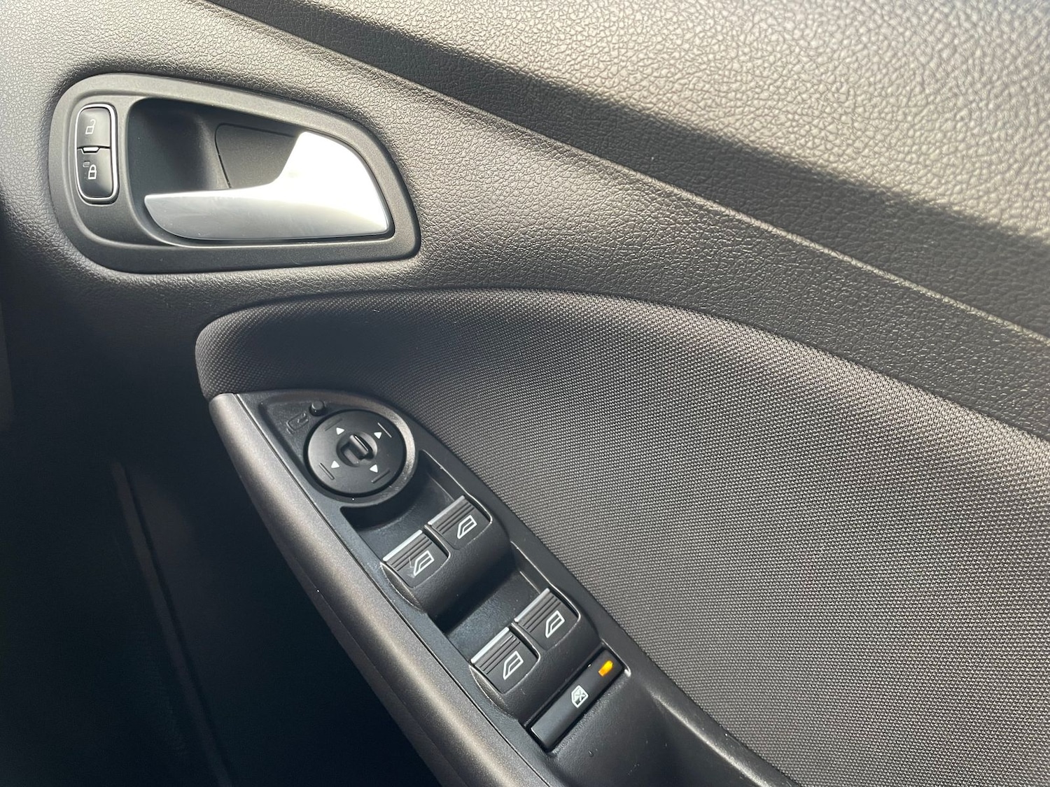 Used Ford Focus 2018 for sale - 76842227: Photo 22