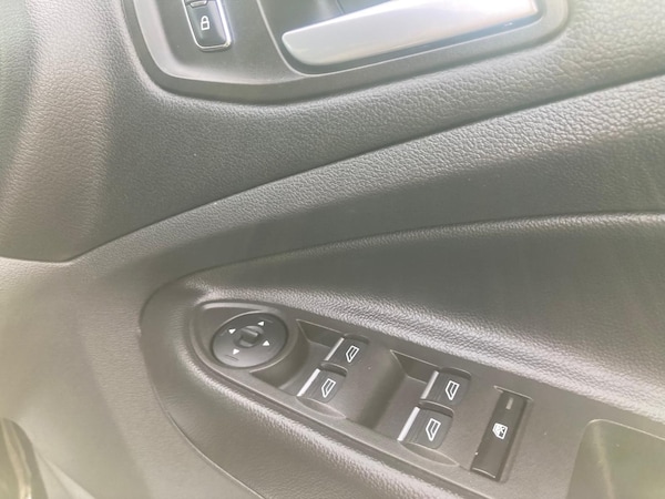 Used Ford Kuga 2016 for sale - 73919246: Photo 10