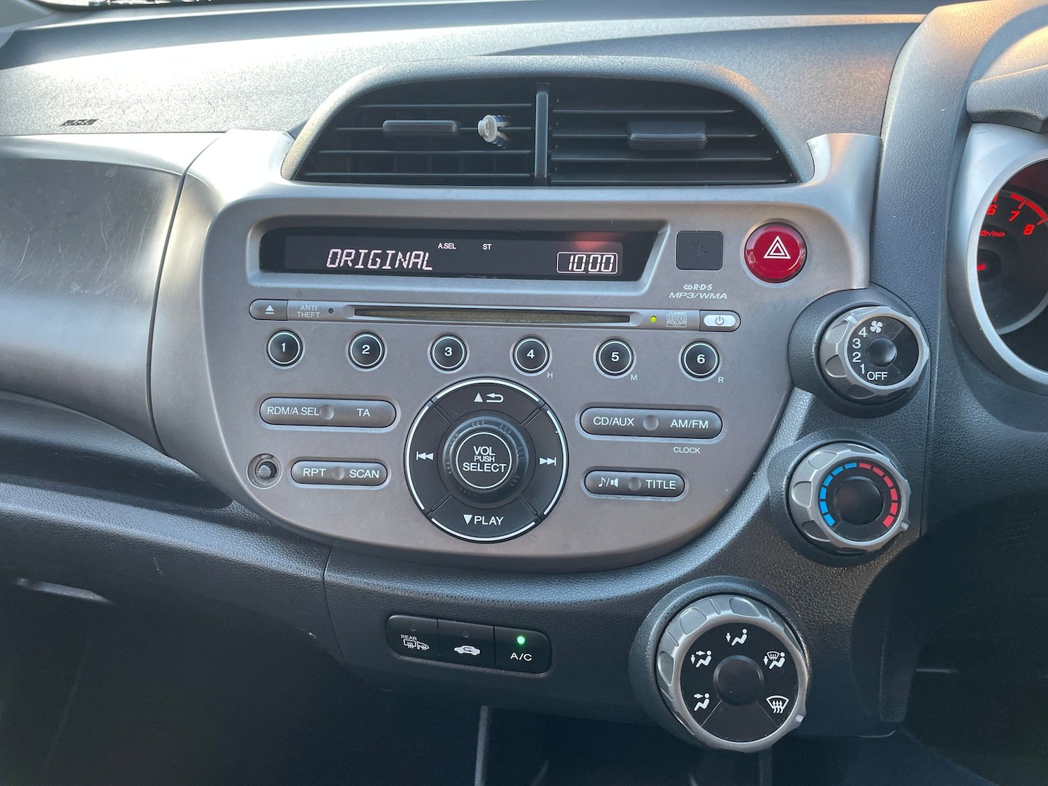 Used Honda Jazz 2009 for sale - 77082716: Photo 12