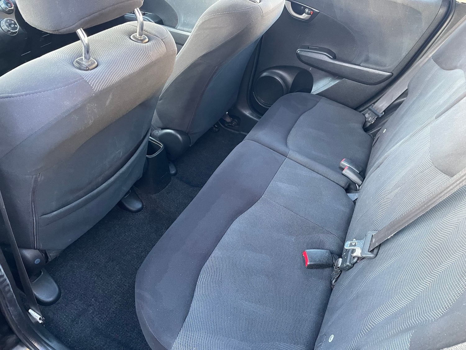 Used Honda Jazz 2009 for sale - 77082716: Photo 8