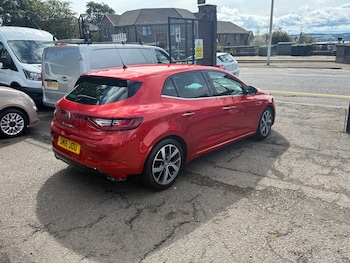 Used Renault Megane 2016 for sale - 79559510: Photo