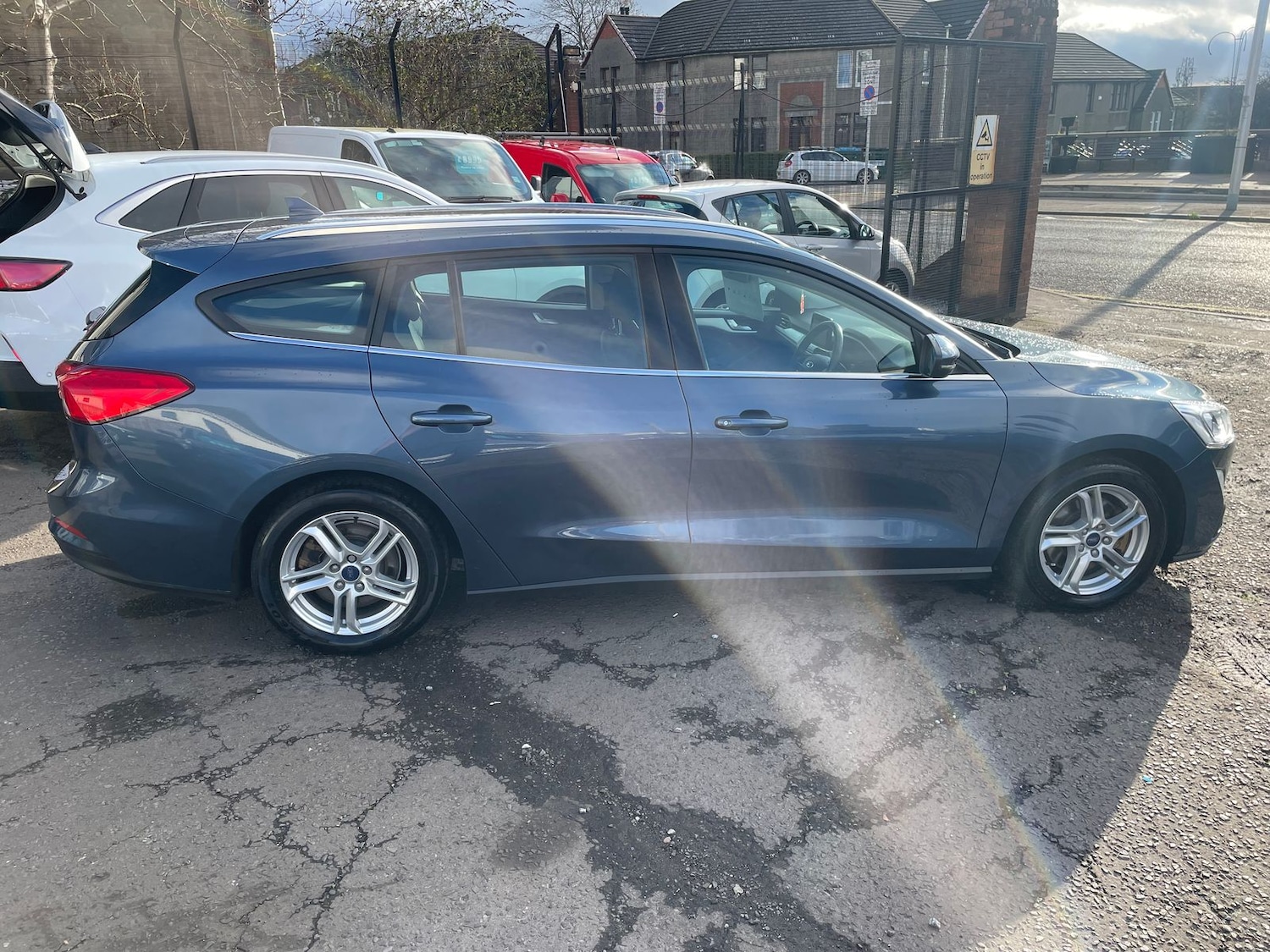 Used Ford Focus 2019 for sale - 76563577: Photo 4