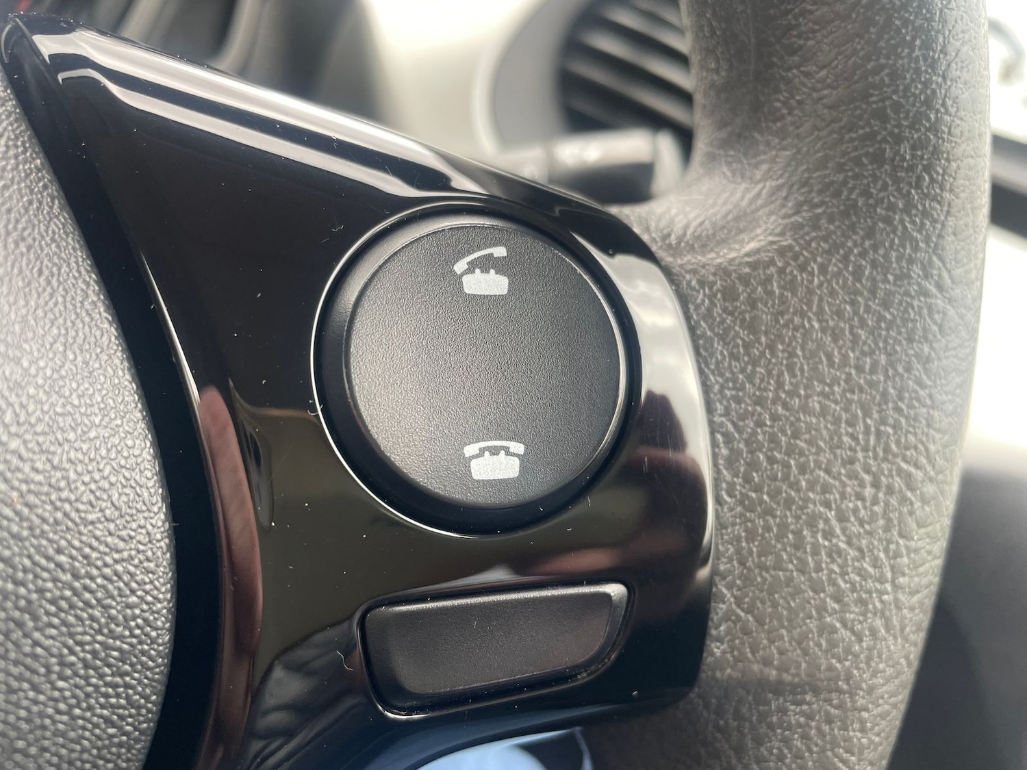 Used Peugeot 108 2015 for sale - 78049920: Photo 17