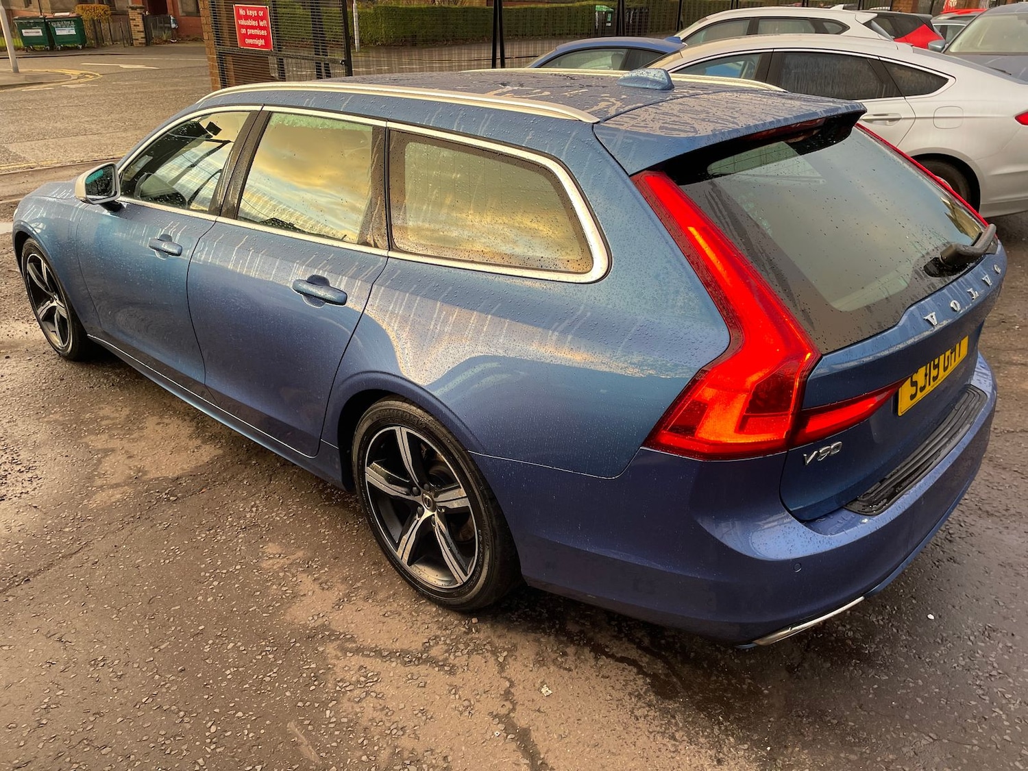 Used Volvo V90 2019 for sale - 76788409: Photo 7