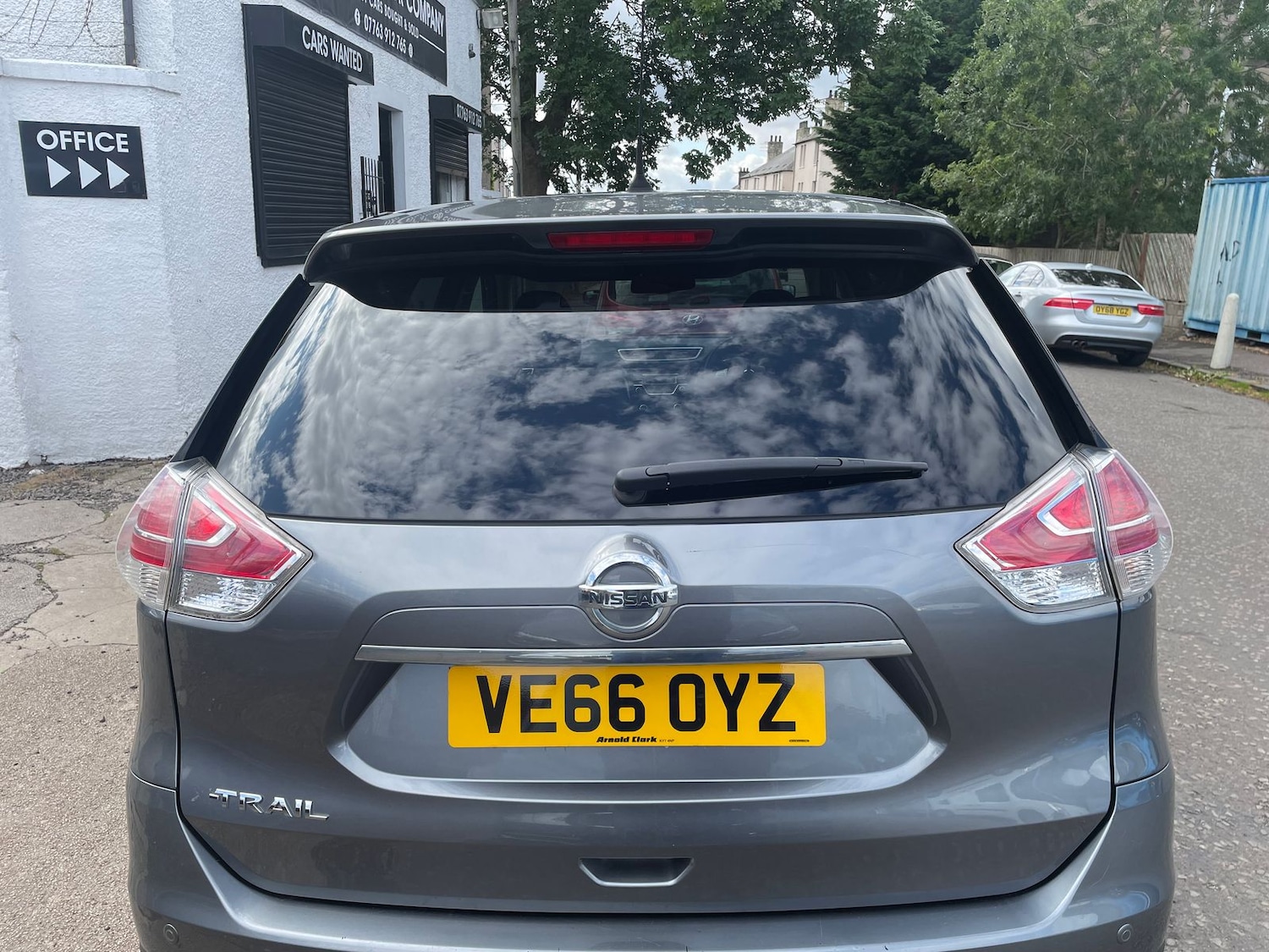Vehicle 5