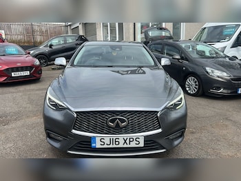 Used Infiniti Q30 2016 for sale - 78530496: Photo
