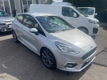 Used Ford Fiesta 2017 for sale - 79069424: Photo
