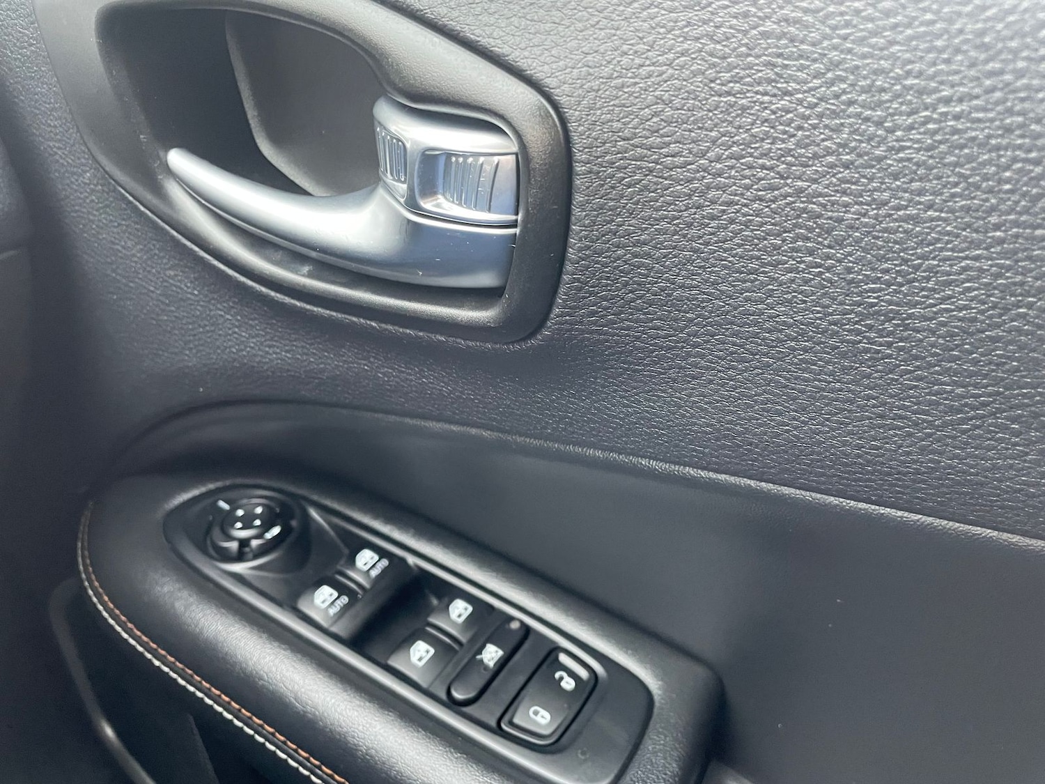 Used Jeep Compass 2018 for sale - 76216995: Photo 18