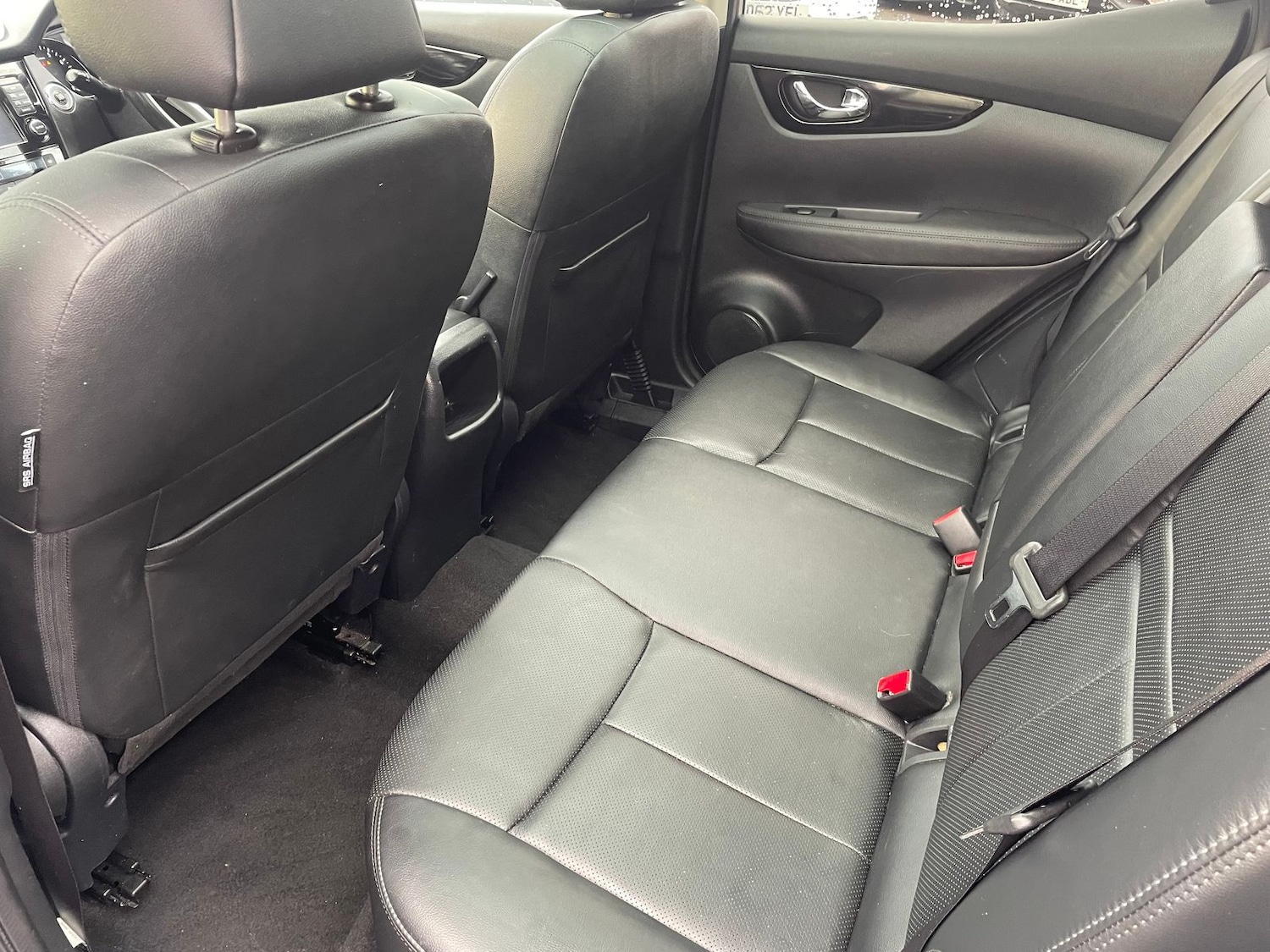 Used Nissan Qashqai 2016 for sale - 76842239: Photo 10