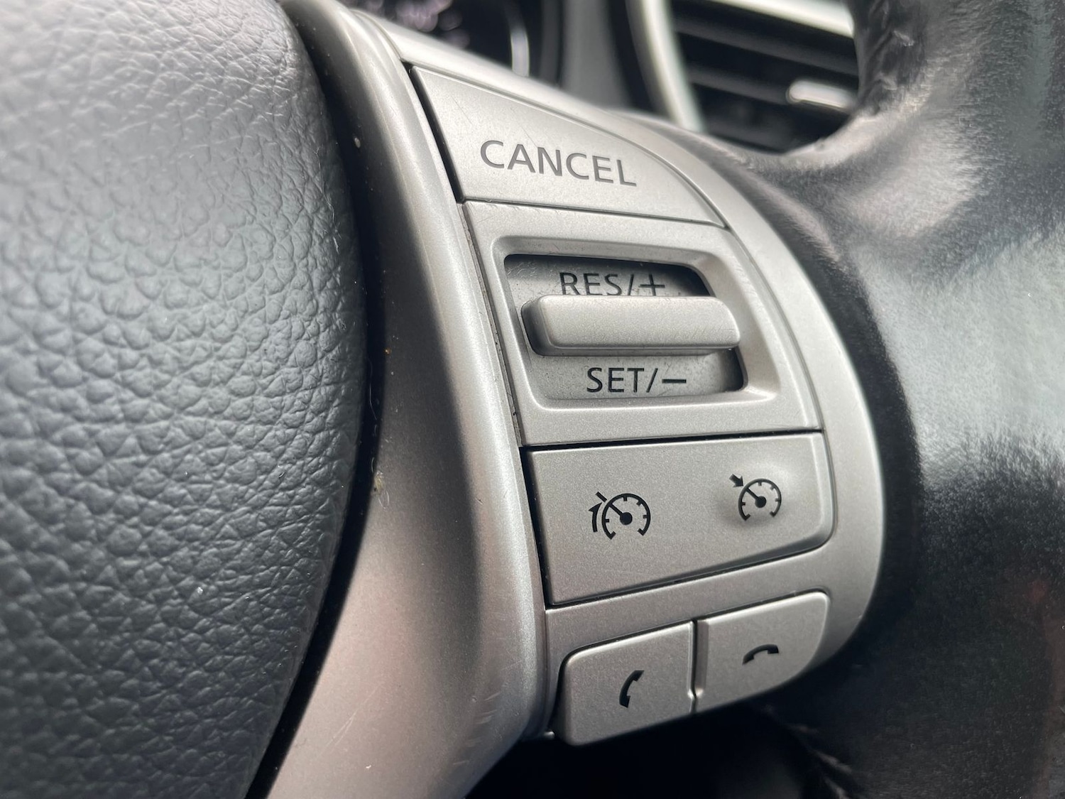 Used Nissan Qashqai 2016 for sale - 76842239: Photo 18