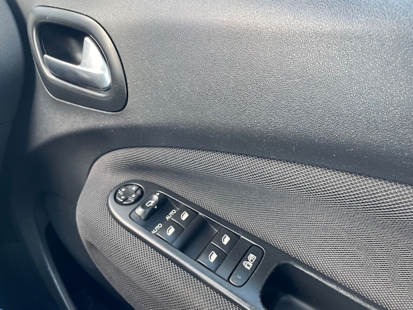 Used Citroen C3 Picasso 2016 for sale - 73836058: Photo 18