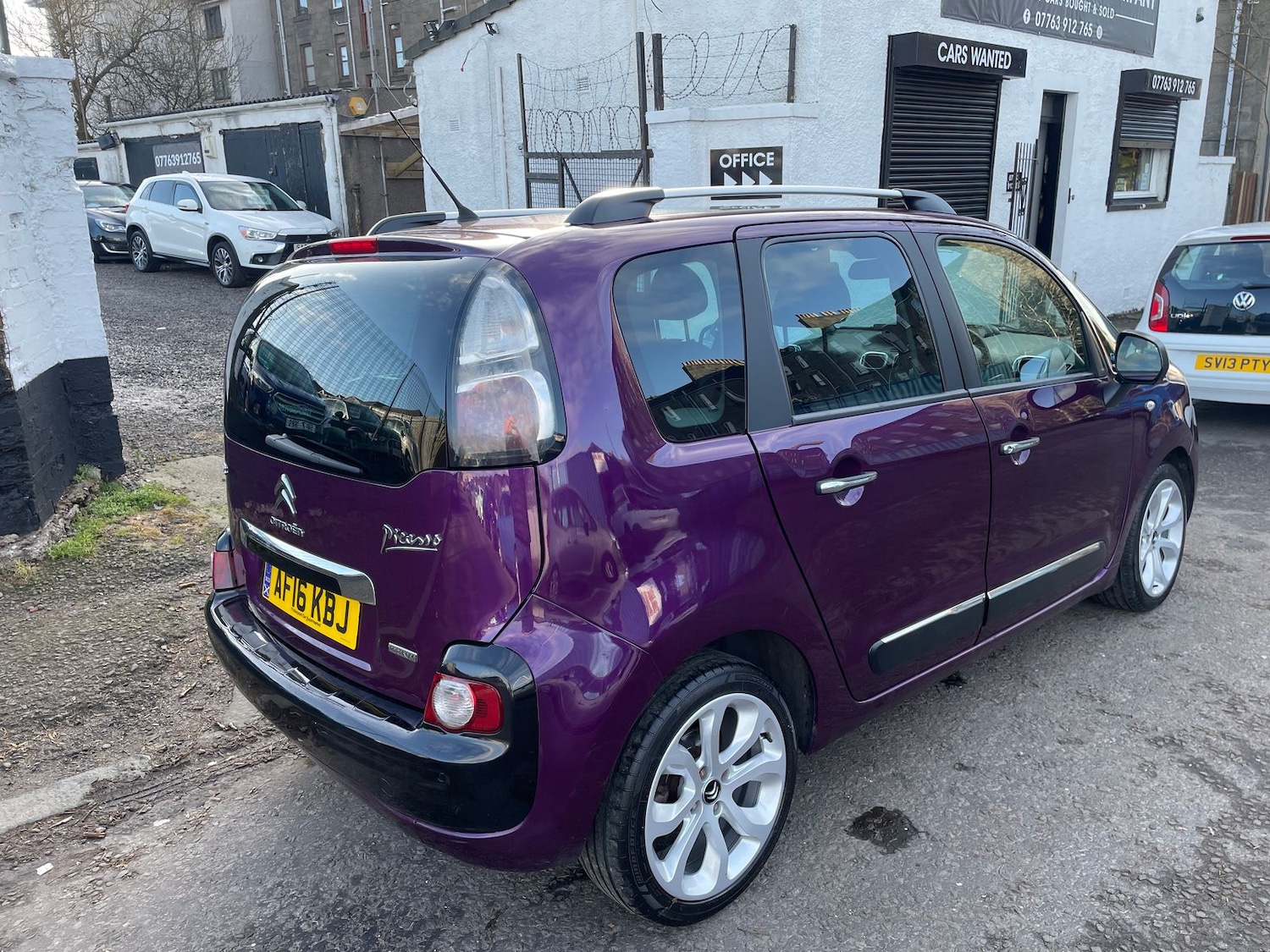 Vehicle 4