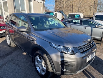 Used Land Rover Discovery Sport 2017 for sale - 77786302: Photo