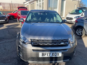 Used Land Rover Discovery Sport 2017 for sale - 77786302: Photo