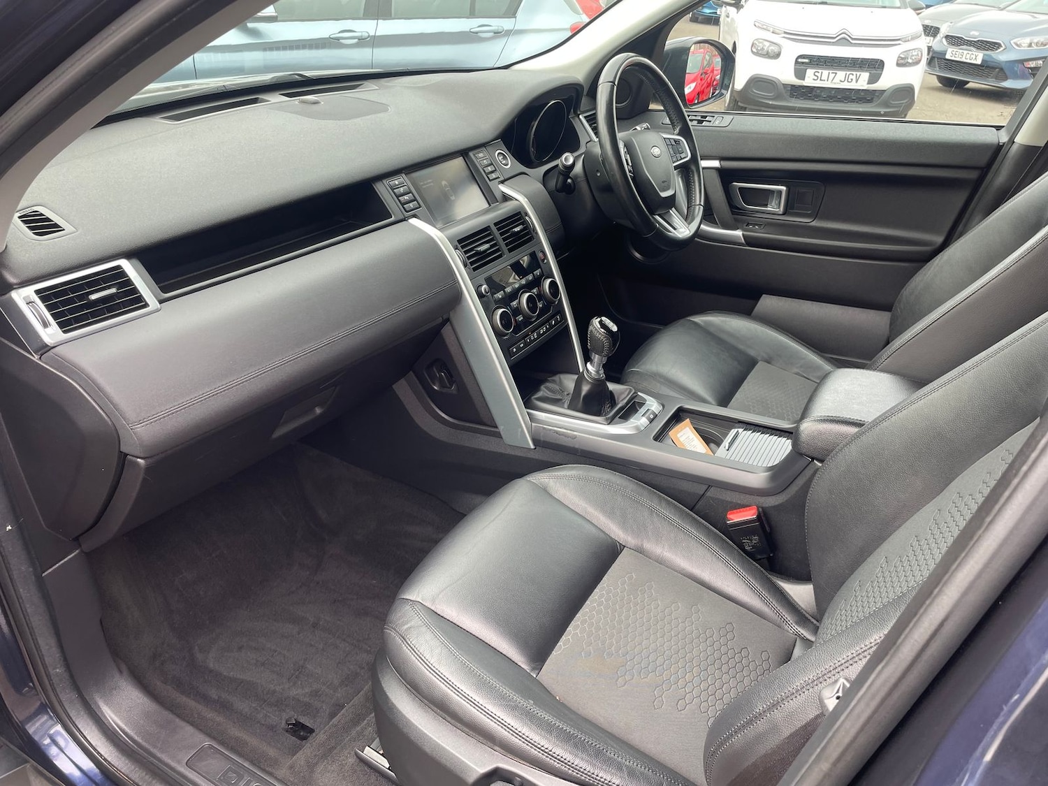 Used Land Rover Discovery Sport 2017 for sale - 78036927: Photo 9