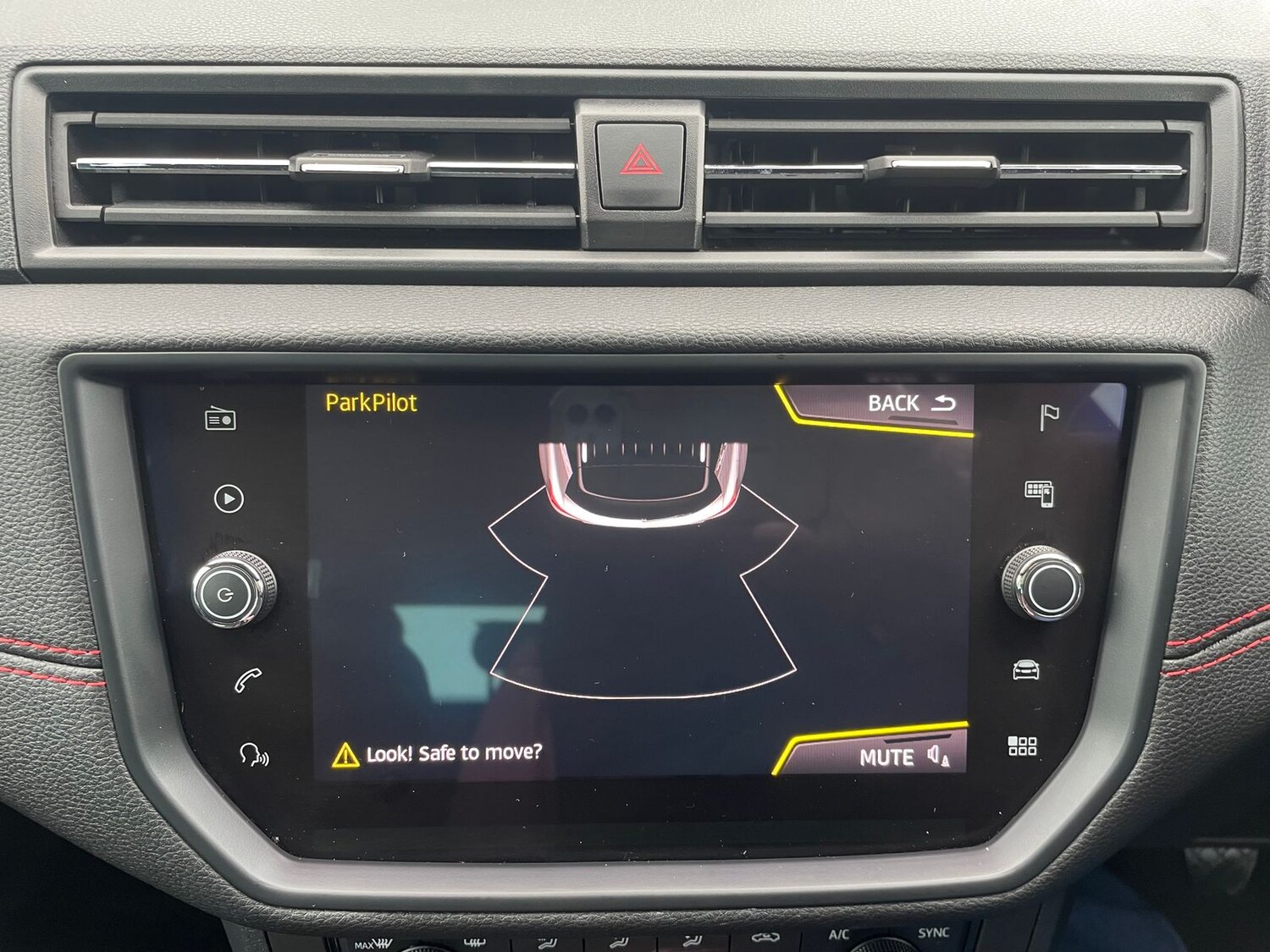 Used SEAT Arona 2018 for sale - 75943505: Photo 16