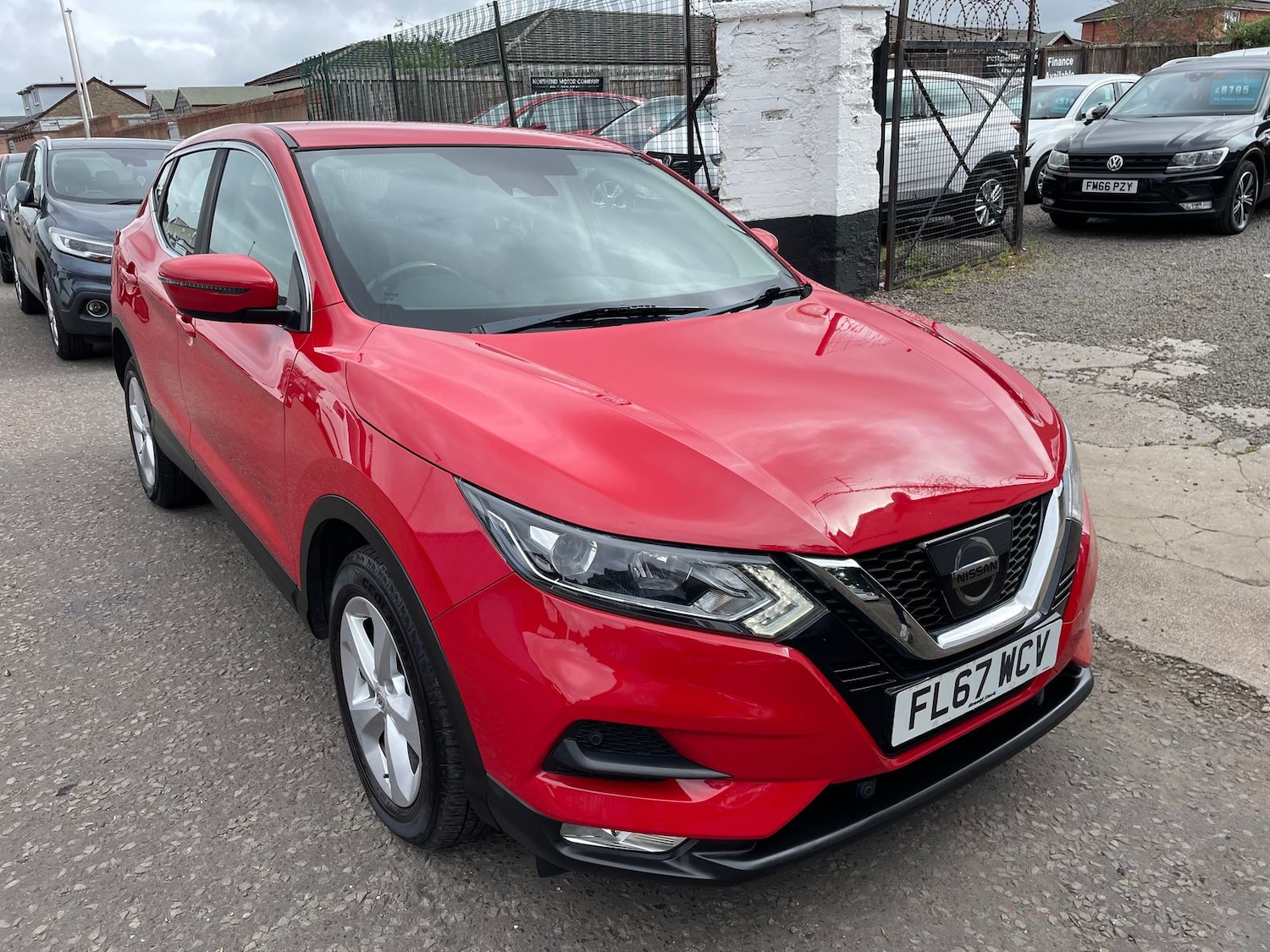 Used Nissan Qashqai 2017 for sale - 76487355: Photo 1